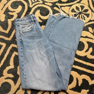 Pull&Bear Light Blue Cropped Jeans
